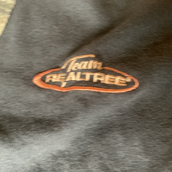 Women’s Team Realtree Tee - Picture 3 of 4